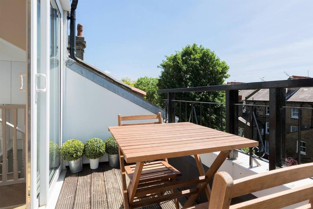 Spacious 3 Bedroom Flat With Terrace Londyn Zewnętrze zdjęcie