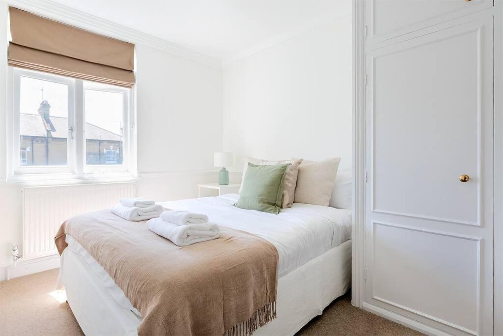 Spacious 3 Bedroom Flat With Terrace Londyn Zewnętrze zdjęcie