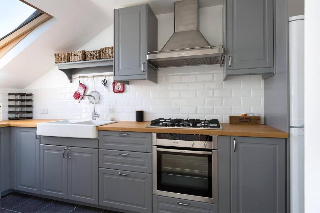 Spacious 3 Bedroom Flat With Terrace Londyn Zewnętrze zdjęcie